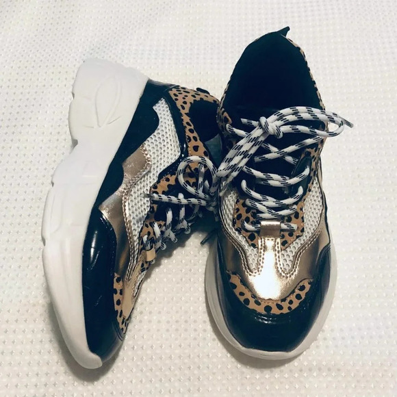 Qupid Womens Gold Black Lace Up Leopard Print Low Top Sneaker Shoes Size US 7 - Picture 4 of 13